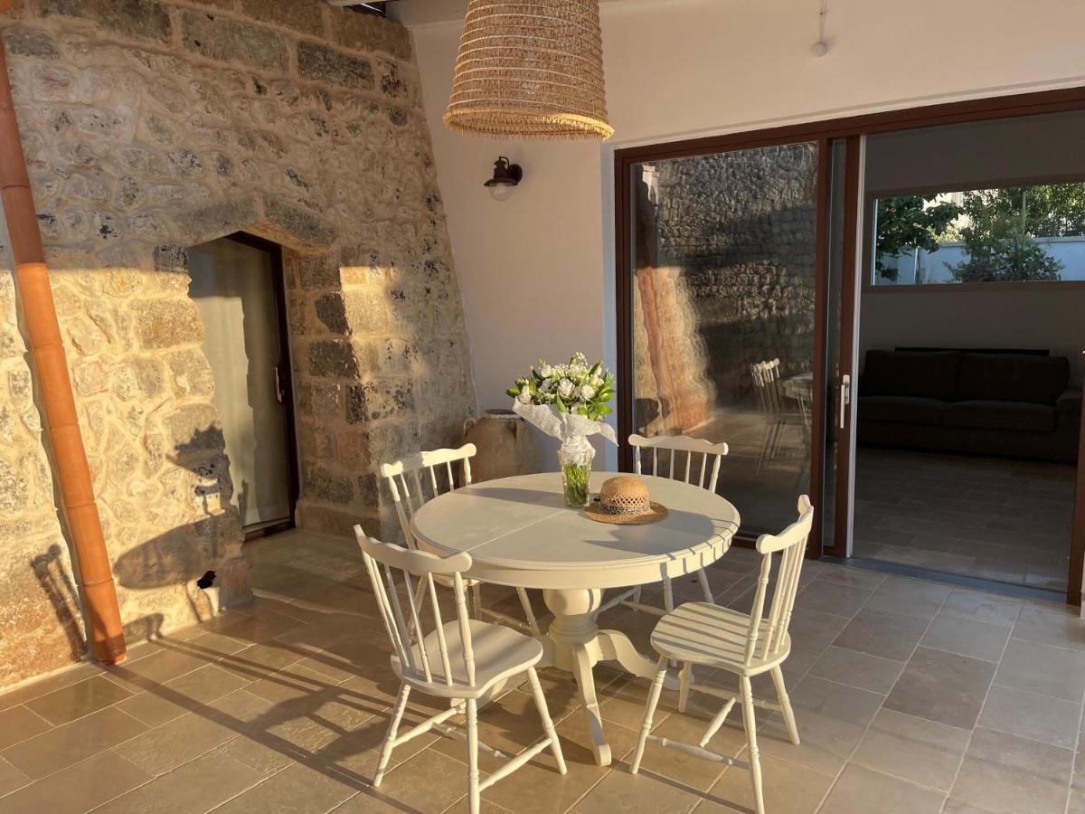 Le Liame Antico Trullo Villa Gagliano del Capo Exterior photo